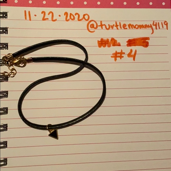 Simple Mod Gothic Choker with Faux Leather string - Picture 3 of 3